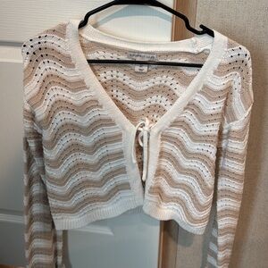 Beige & White Cropped Sweater